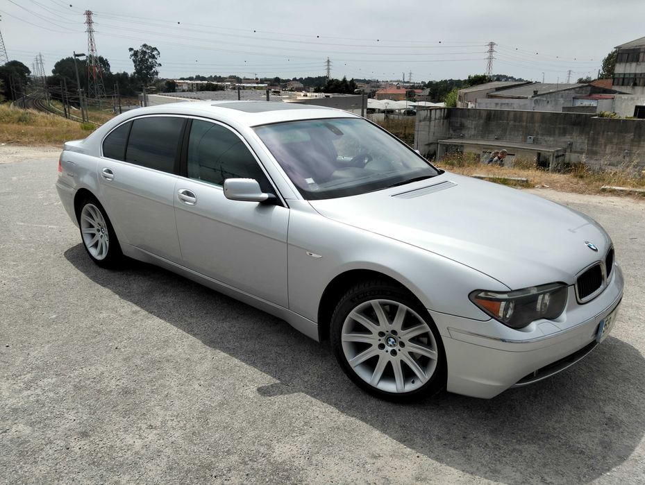 bmw  745 LI  330 cv