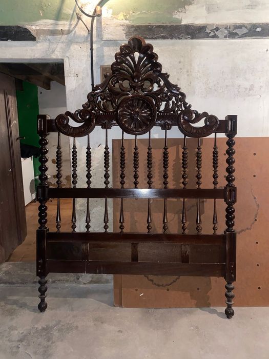 Camas de casal antigas