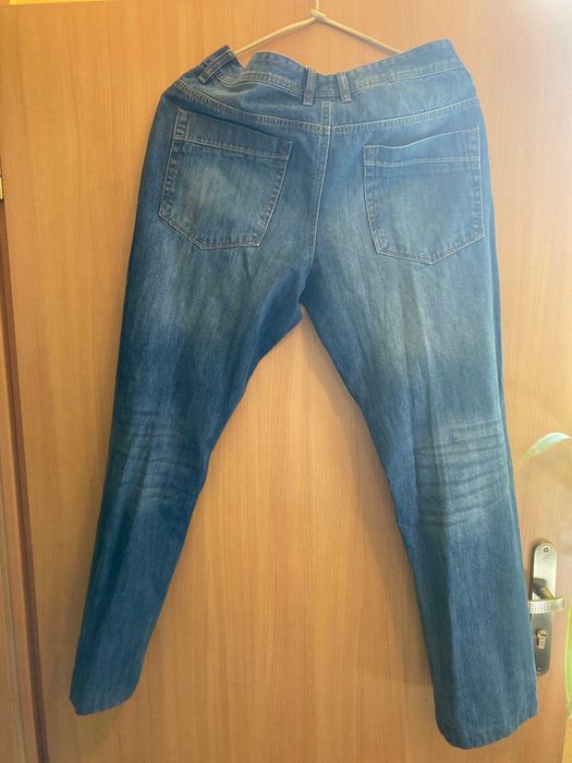 Spodnie jeansowe