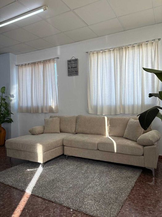 Sofa chaiselongue bege Novo Paga na ato entrega Envio GRATIS