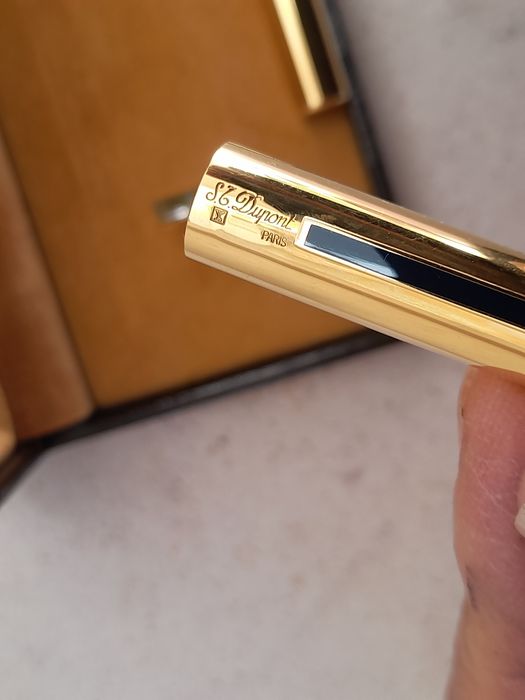 Caneta tinteiro S.T. Dupont