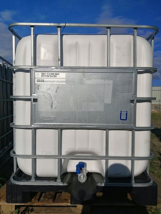 Єврокуб. 1000л. ціна 5000