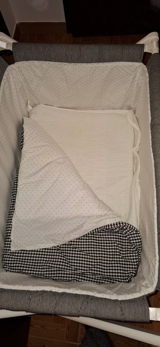 Berço de bebé tuctuc