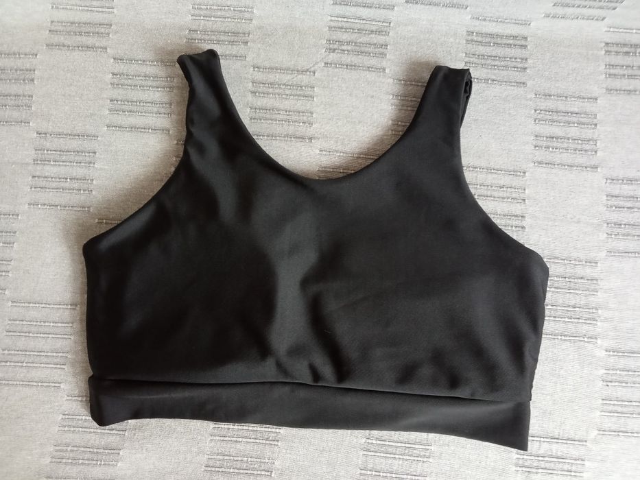 Czarny top damski