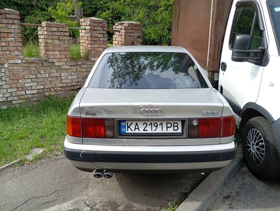 Ауді 100 1991 рік.