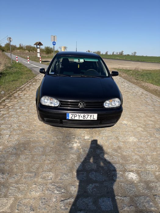 Volkswagen Golf 4 Climatronic 1.9 TDI 90KM 5 drzwi