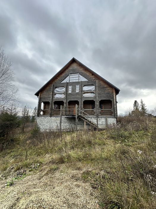 Продаж 12-кім. будинку в Карпатах (Славсько)