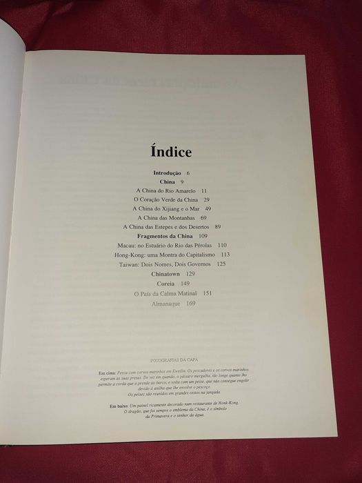 Livro de Capa Dura" CHINA"
