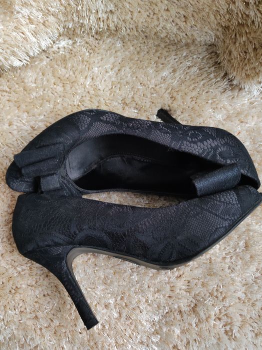 Buty damskie r. 39