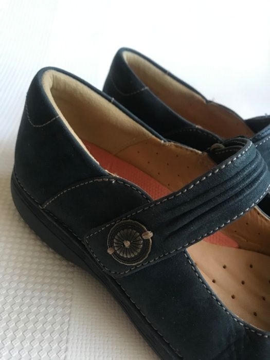 Туфлі Clarks unstructured шкіряні 37,5 р.