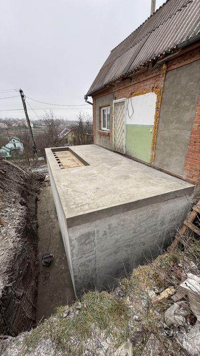 Монолітні роботи