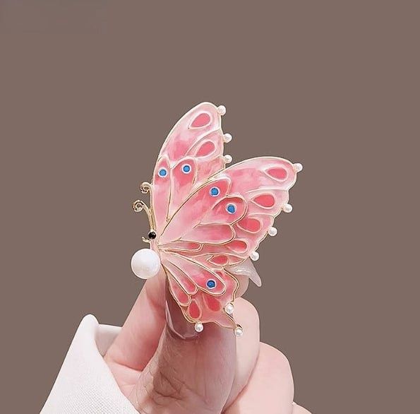 Брошки жіночі нові