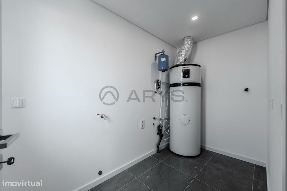 Apartamento T2 em São Vicente, Próximo ao Centro de Braga