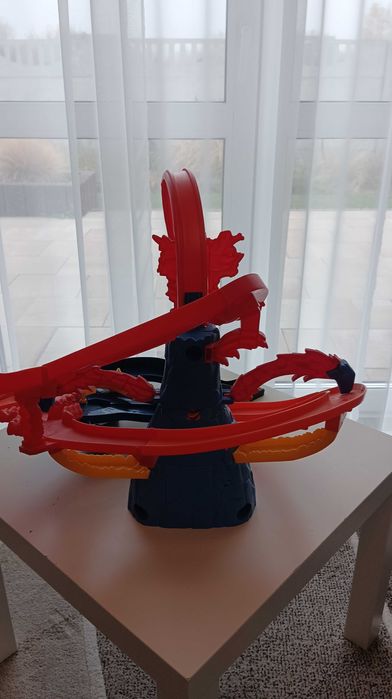 Hot Wheels City Zestaw Ucieczka z wulkanu