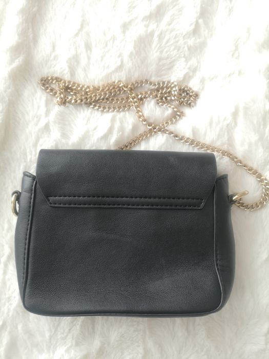Сумочка Zara через плече чорна