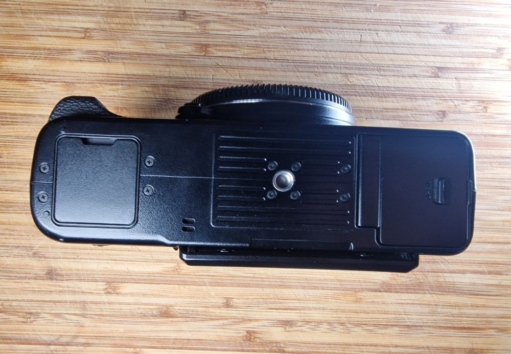 Aparat Fuji GFX 50R przebieg tylko 3151 zdjeć