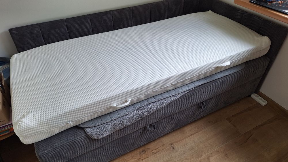 IKEA ABYGDA 80x200
Materac piankowy, twardy/biały, 80x200 cm