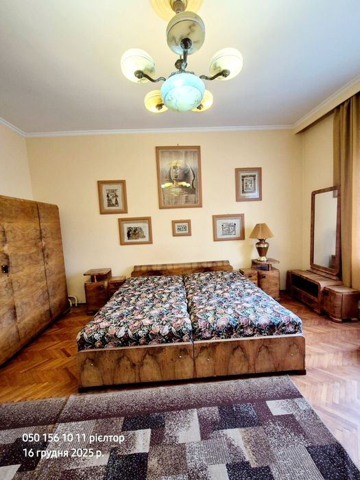 Оренда затишного будинку в центрі міста