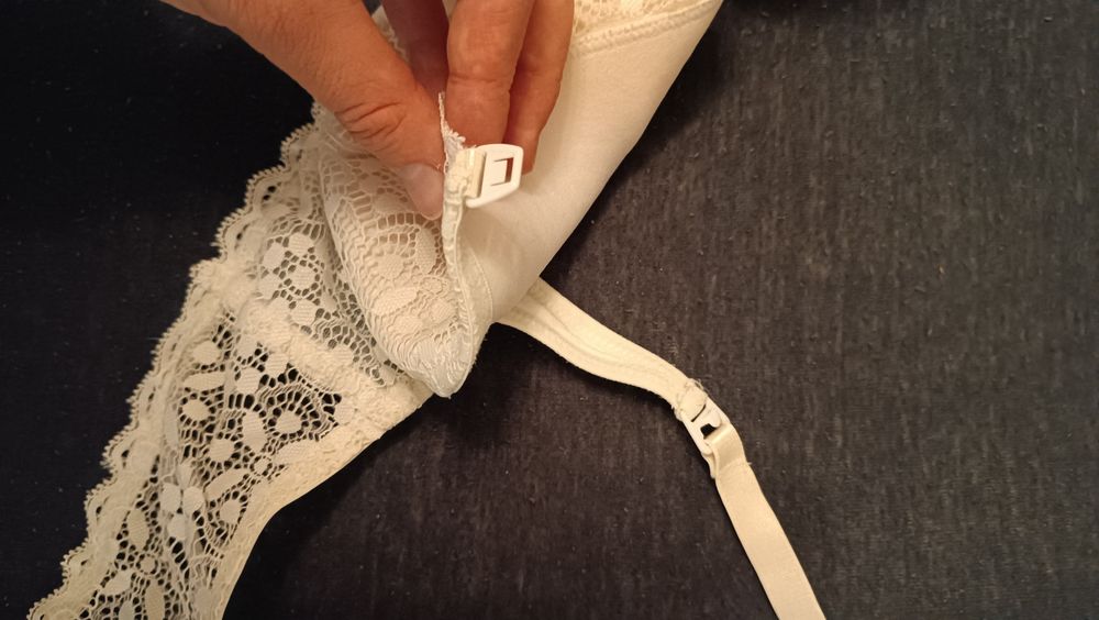 Biustonosz do karmienia 95b