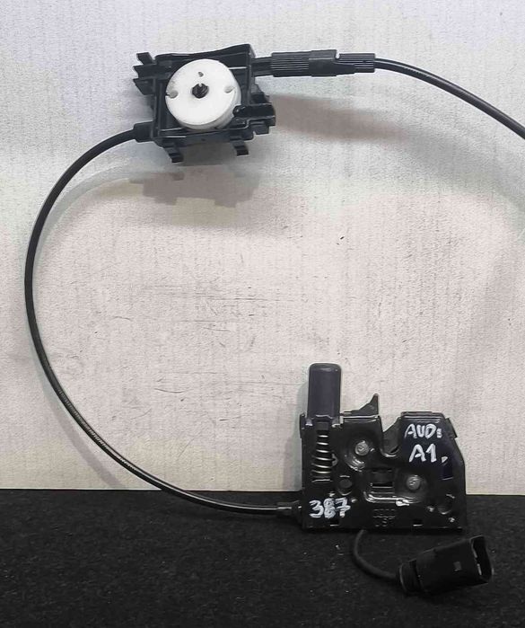 Fechadura / Fecho Capot 8X0823509B - AUDI A1 Sportback