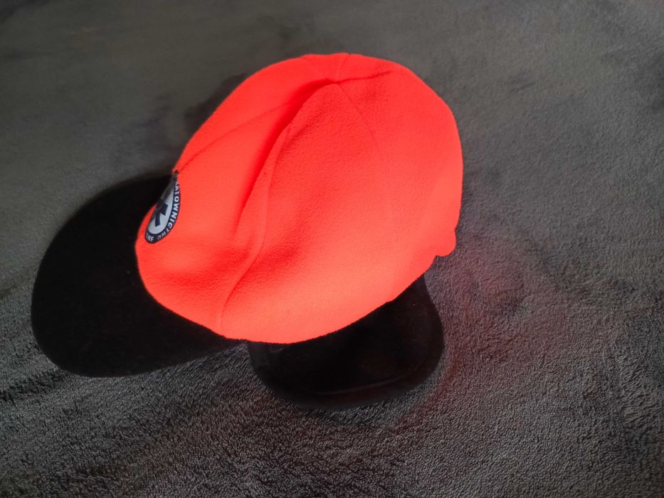 Czapka polarowa fluo ratownika medycznego  nowa