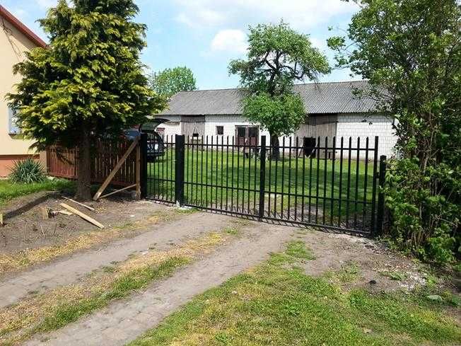 DOM na wsi wraz z budynkami gospodarczymi SPRZEDAM