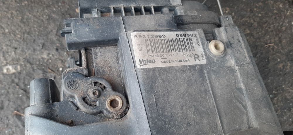 Lampa lewa prawa komplet bixenon passat b6