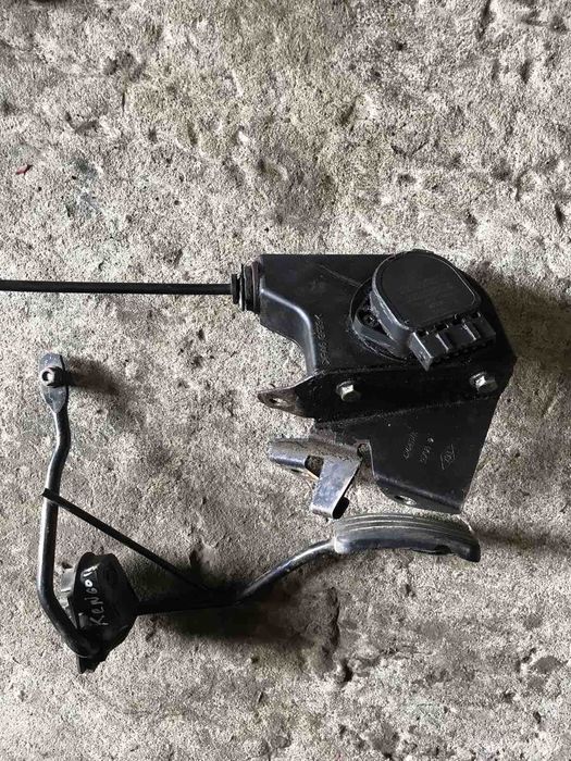 Датчик педали газа акселератор Рено Кенго 1,9Д