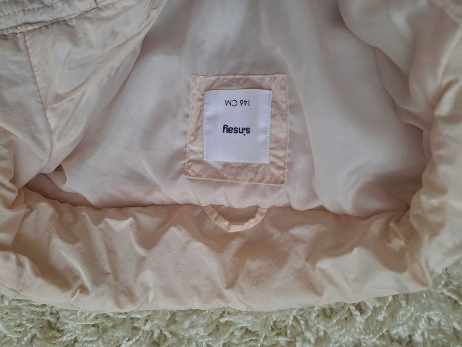 Куртка демі для дівчинки на зріст 146