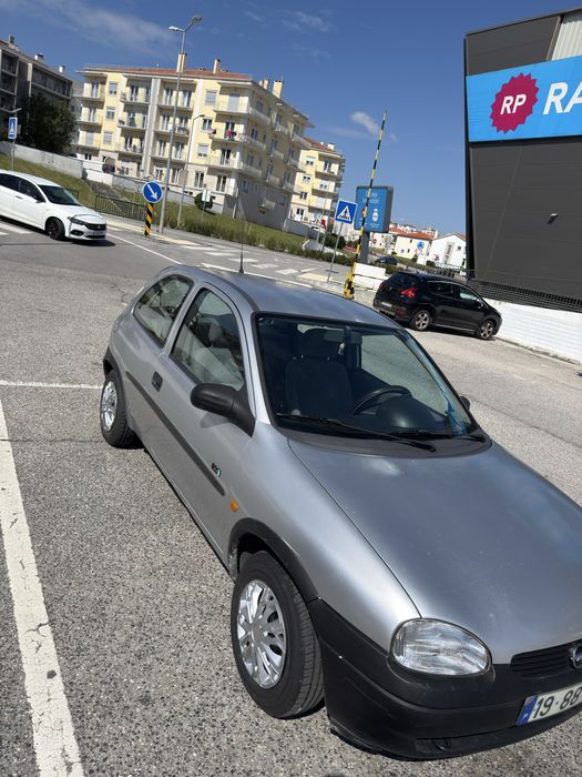 Opel corsa B Gasoleo 5 lugares