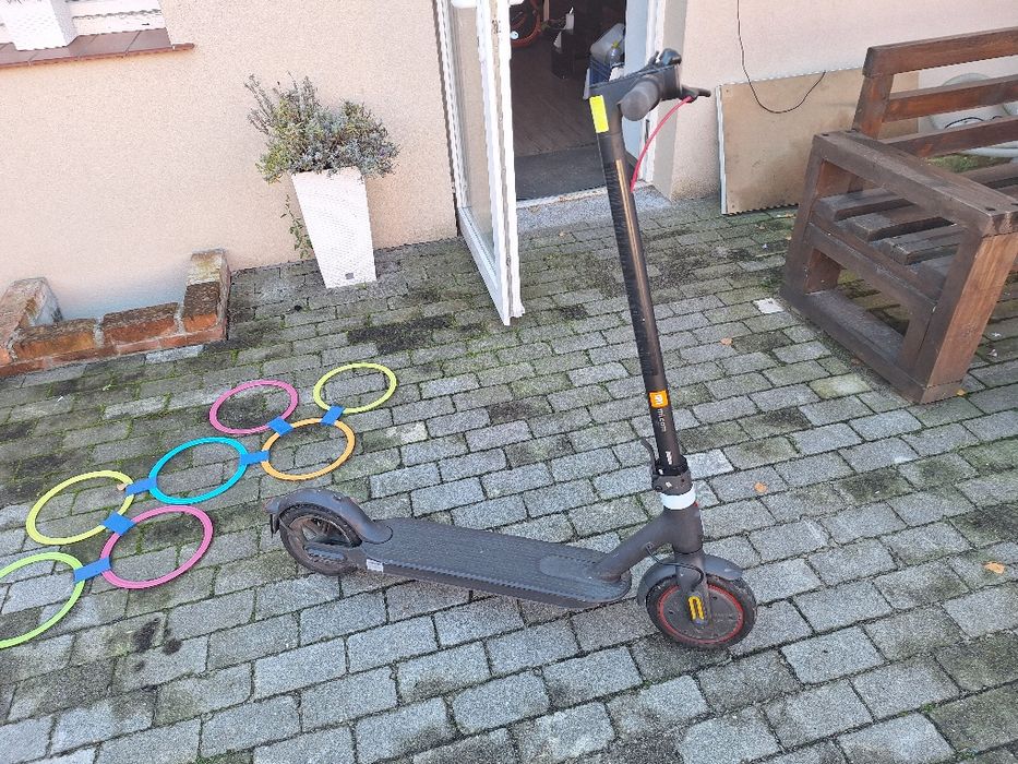 Hulajnoga elektryczna Xiaomi Mi Pro 2
