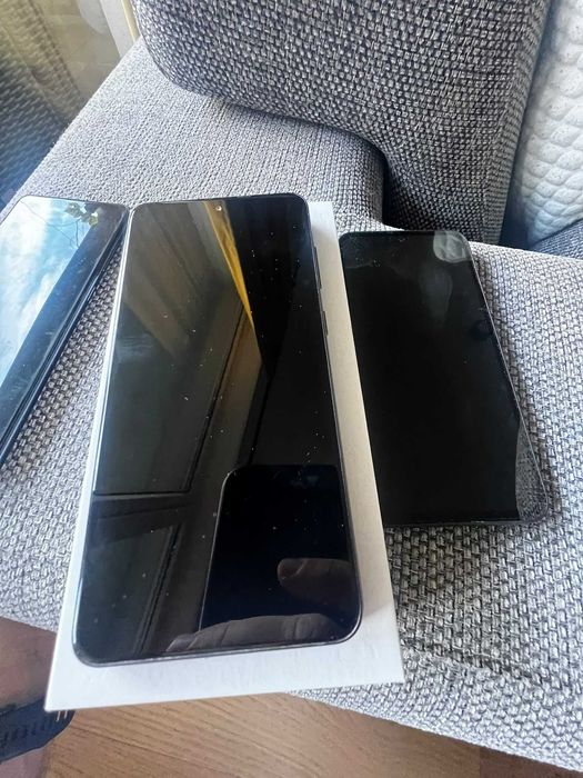 Pakiet 3 telefonów Samsung – S21 FE 5G + A54 + A71