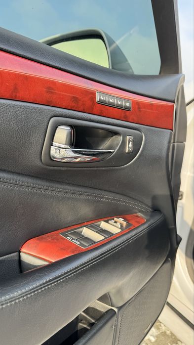 ОДИН ВЛАСНИК НЕФАРБОВАНИЙ Lexus Лексус LS 460 2010р 4,6 газ/бенз 8АКПП