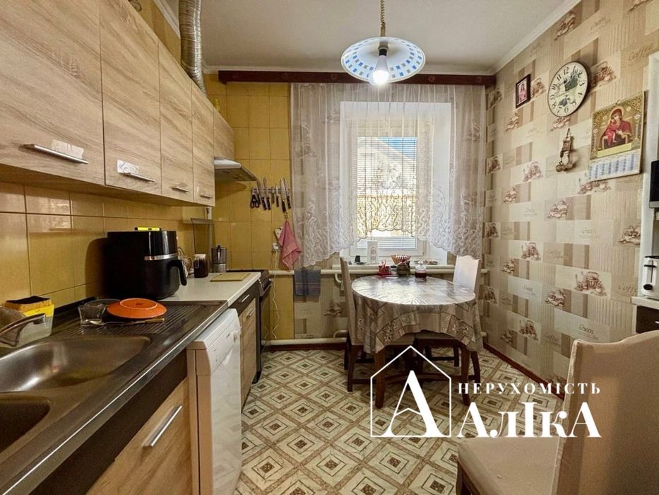 Продам хороший будинок