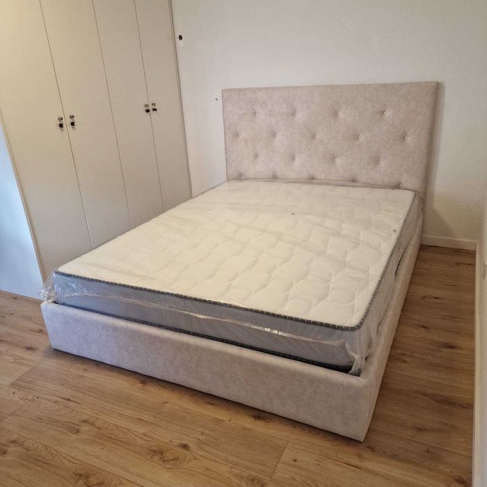 Camas de Casal Estofadas de Luxo 199€ Disp. em Várias Cores! 190x140m!