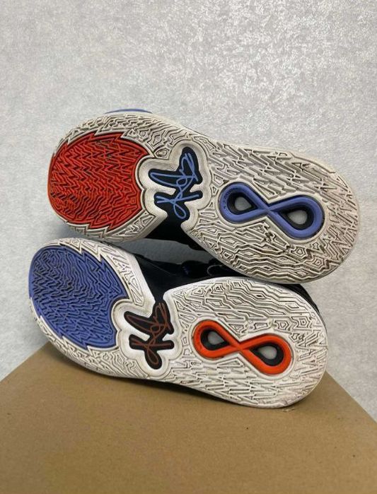 Кросовки, баскетбольні,найк