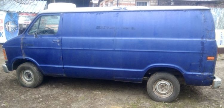 Продам 1992 Dodge RAM B250 «Cargo Van»
