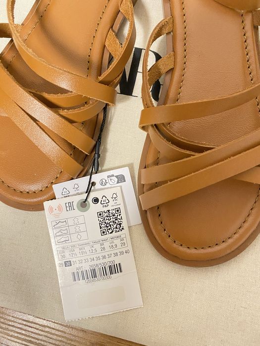 Шкіряні босоніжки Zara 30 р.