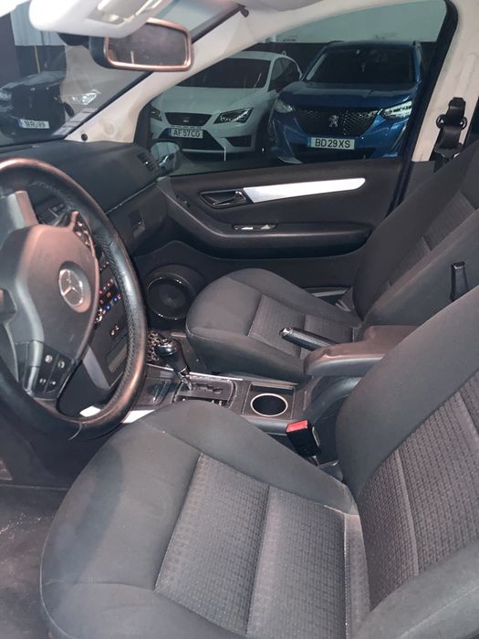 Mercedes B 180 CDI, caixa automatica