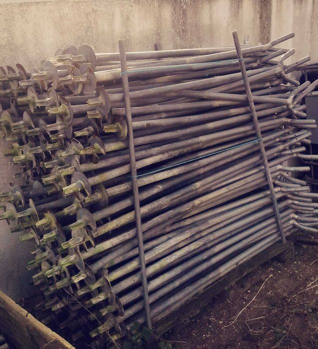 Postes metálicos galvanizados