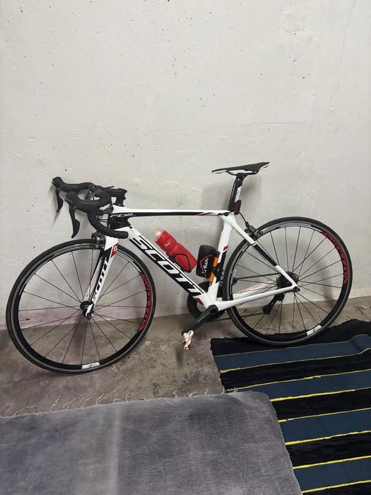 Bicicleta Scott Foil (CD22) T-S (52)