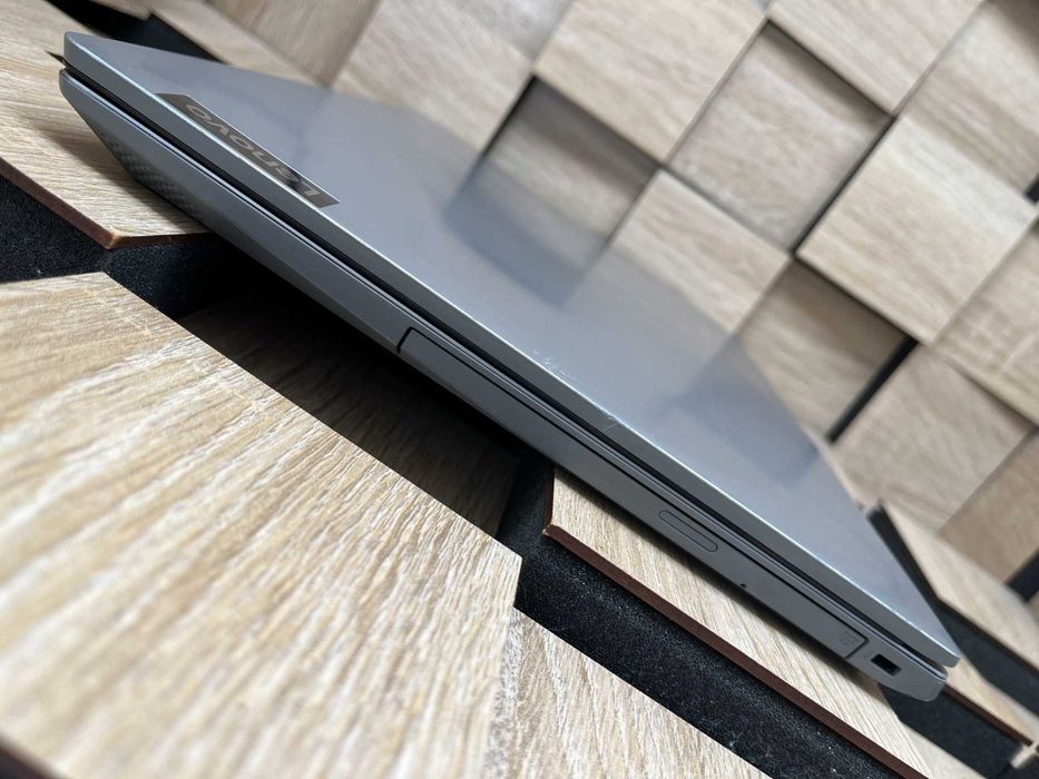 №5192 Ноутбук Lenovo IdeaPad L340 15.6" FHD IPS/R3 3200U/8Gb/SSD300