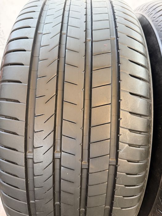 Шини Bridgestone 285/60/R18