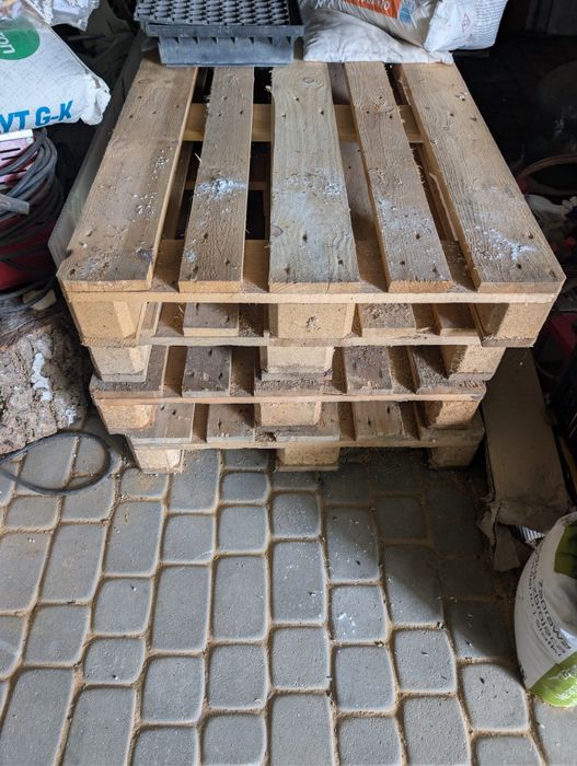 Całe palety epal euro