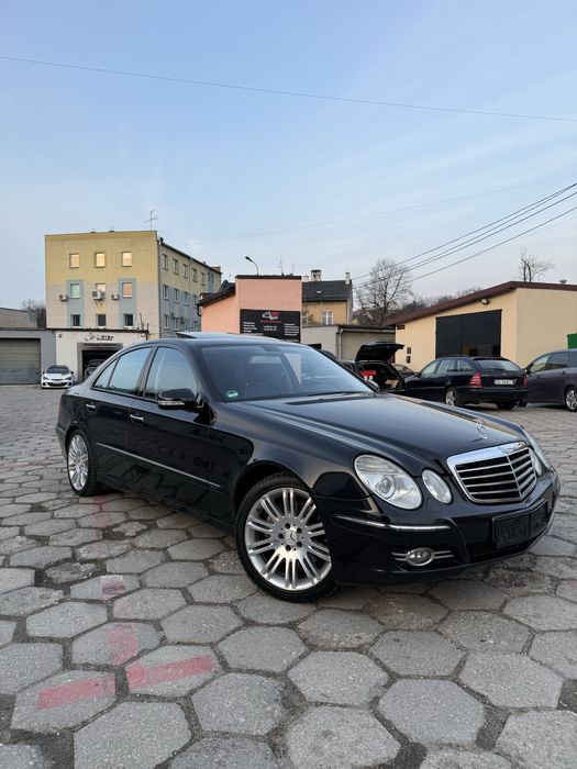 Mercedes-Benz  Klasa E W211 350 benzyna Avantgarde-Sport  Super stan