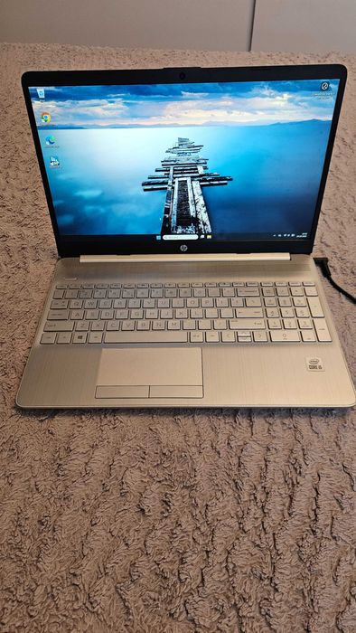 Laptop HP 15-dw1001nw zadbany | Intel Core i5 | 8GB RAM | 512GB SSD NVMe | Super stan baterii | Win 11 + Office 2019