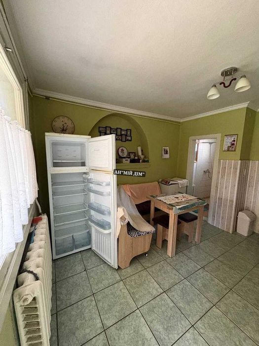 Продається будинок поруч м.Чоп