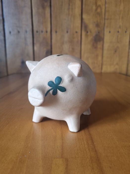 Ceramiczna świnka skarbonka
