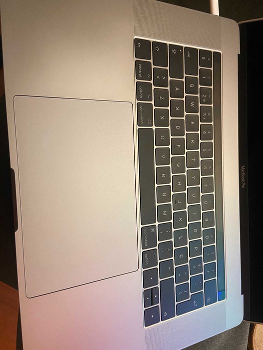 MacBook Pro A1707 (2017)