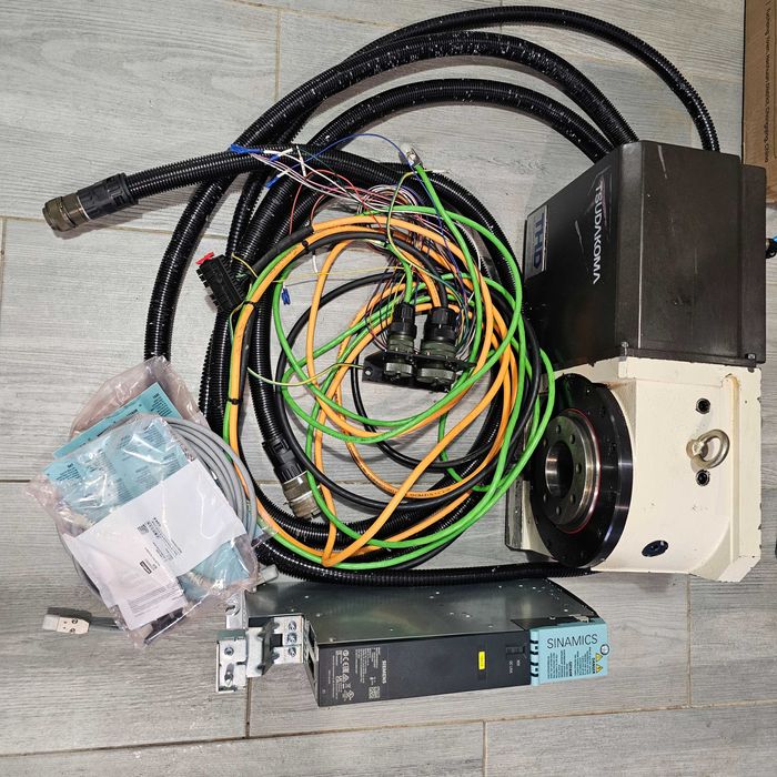 Podzielnica / Stół obrotowy Tsudakoma RWE-200L